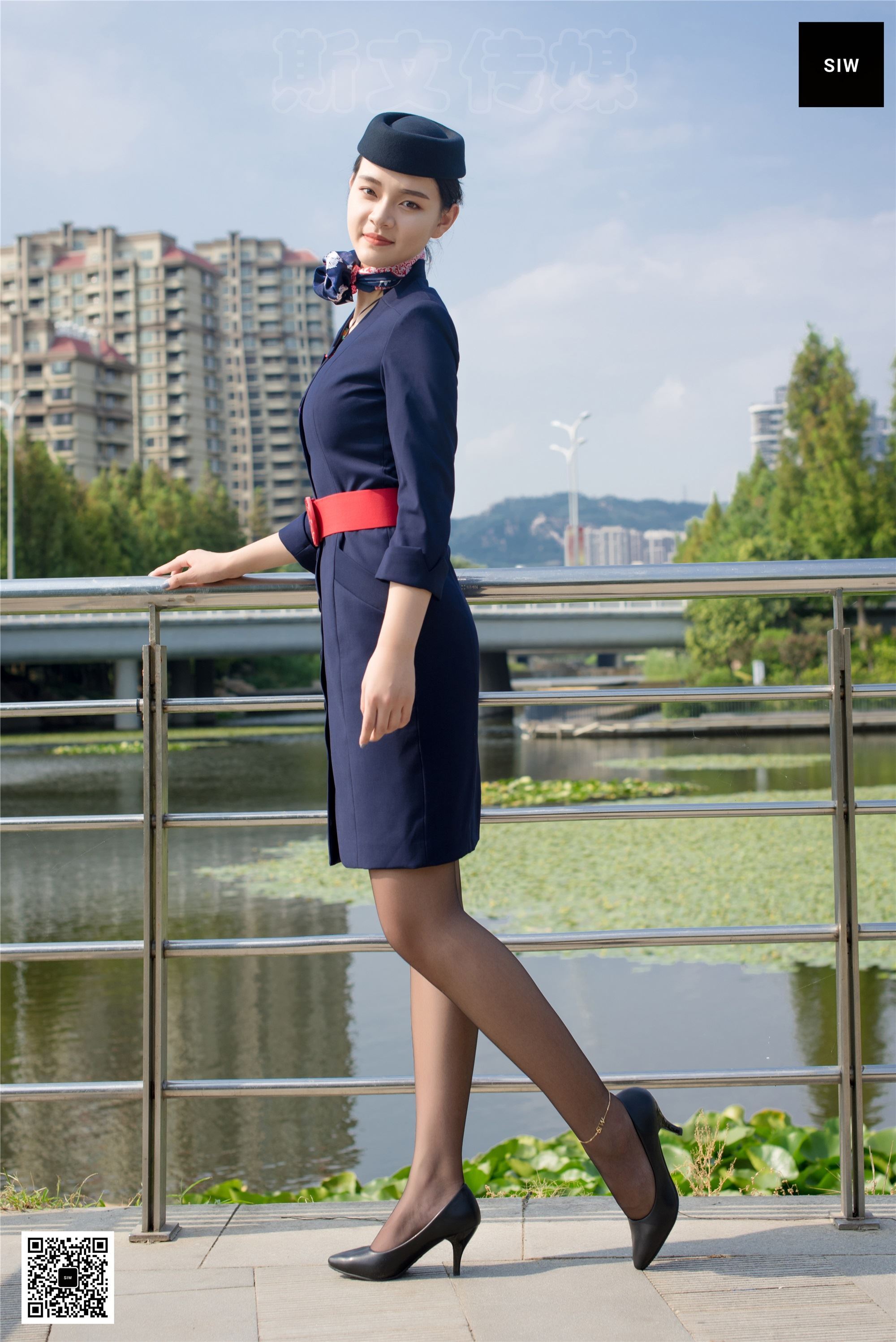 SIW斯文传媒 051 东航工装制服帽子丝巾套裙四件套 - 思琪